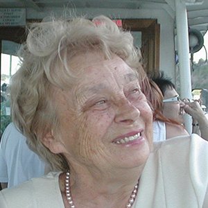 Попова Нина Константиновна