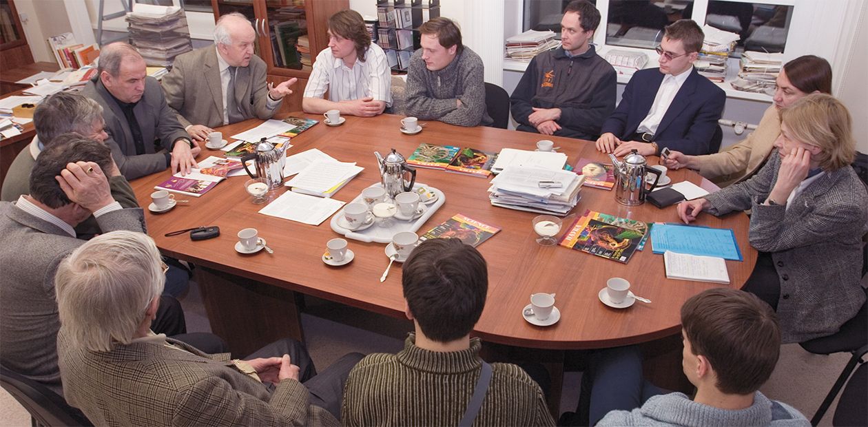 Science and Society from Physicists' Viewpoint
