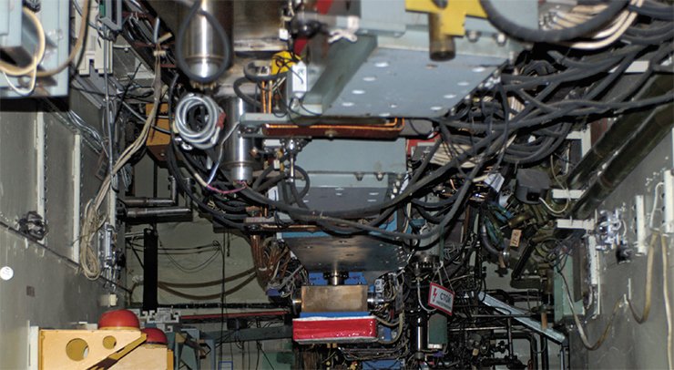 The rectilinear part of the VEPP-3 storage ring The rectilinear part of the VEPP-3 storage ring
