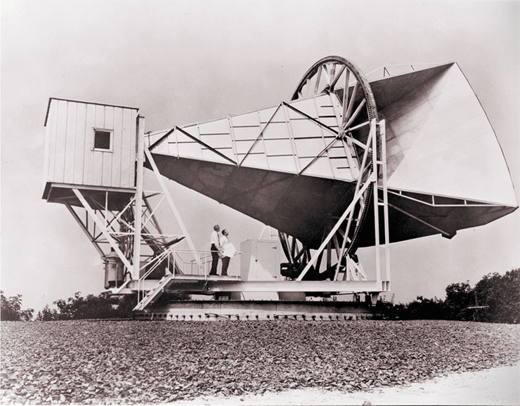 This 15-m horn–reflector antenna (built in 1959) in Holmdel, New Jersey (USA) was used for satellite communications and as a radio telescope by the Bell Laboratories. In 1964, radio astronomers Robert Wilson and Arno Penzias discovered with it the cosmic microwave background radiation, the source of which is beyond our Galaxy. For the discovery of the cosmic microwave background radiation, which became the proof of the Big Bang theory, the scientists were awarded the Nobel Prize in Physics in 1978. In 1988, Holmdel Horn Antenna was given the status of a national historical monument in the United States. NASA. Public Domain This 15-m horn–reflector antenna (built in 1959) in Holmdel, New Jersey (USA) was used for satellite communications and as a radio telescope by the Bell Laboratories. In 1964, radio astronomers Robert Wilson and Arno Penzias discovered with it the cosmic microwave background radiation, the source of which is beyond our Galaxy. For the discovery of the cosmic microwave background radiation, which became the proof of the Big Bang theory, the scientists were awarded the Nobel Prize in Physics in 1978. In 1988, Holmdel Horn Antenna was given the status of a national historical monument in the United States. NASA. Public Domain