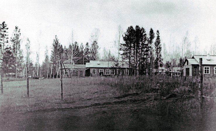 Золотая долина – бывший Волчий Лог, поселок «аборигенов». 1958 г. Фотоархив СО РАН, из архива Г. И. Марчука