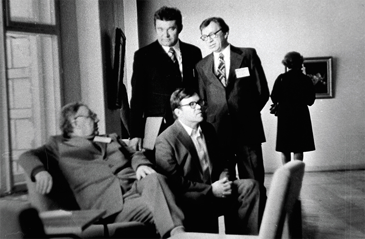 At the 1978 Congress of the International Mineralogical Association: Academician V. S. Sobolev and Prof. N. L. Dobretsov (seated); Corresponding Member E. A. Kulish and Corresponding Member V. A. Zharikov (standing) At the 1978 Congress of the International Mineralogical Association: Academician V. S. Sobolev and Prof. N. L. Dobretsov (seated); Corresponding Member E. A. Kulish and Corresponding Member V. A. Zharikov (standing)