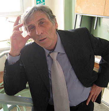 Dr. Evgeny Goldberg