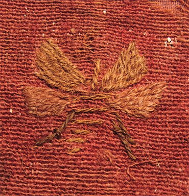 Strewn all over the cloth are the depictions of bees and butterflies. Their presence can symbolize the Other World – the world of souls, the world of ancestors, where warriors get after they have tasted sacred mushrooms 