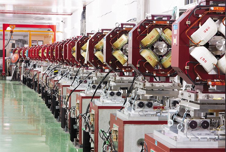 The ATF2 facility was built at the High Energy Accelerator Research Organization (KEK, Japan) to check the idea of the physicists Pantaleo Raimondi (Italy) and Andrei Seryi, who came up with the idea of how to shorten the focusing system for linear colliders from several kilometers to several hundred meters. The optical system for ATF2 was designed by Seryi, who then supervised its production. Now the facility is working successfully and has reached the planned parameters: researchers have been able to focus an electron beam with the energy of 1 GeV to a very small size of only 40 nm vertically. Photo by N. Toge (KEK, Japan)