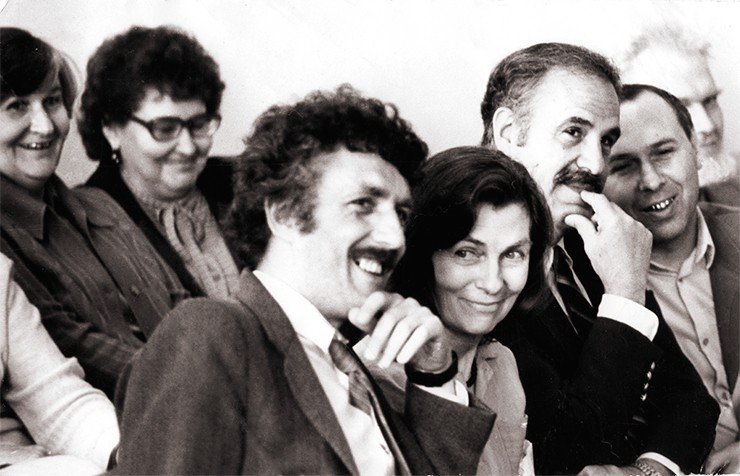 На чтениях памяти академика Д. К. Беляева. 1987 г. Слева направо: Э. К. Шумная, И. И. Кикнадзе, П. М. Бородин, А. МакЛарен, Дж. Скандалиос, А. И. Пудовкин, А. В. Яблоков