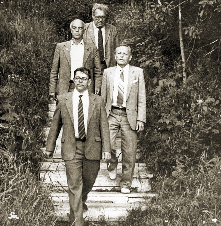 Рыцари Байкала: чл.-кор. М. А. Грачев, акад. В. А. Коптюг, Н. А. Логачев, чл.-кор. Г. И. Галазий