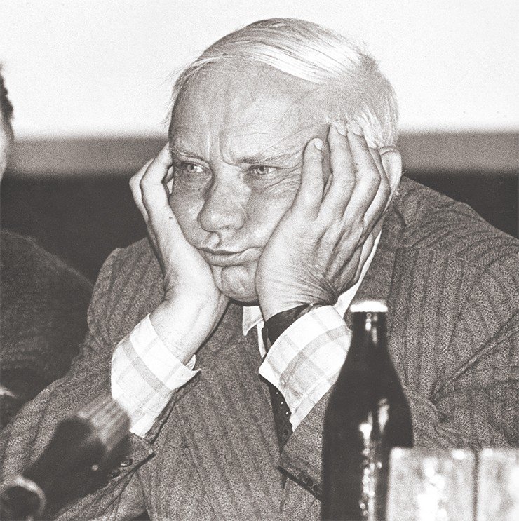 В 2016 г. академик Д. Г. Кнорре отметил свое 90-летие