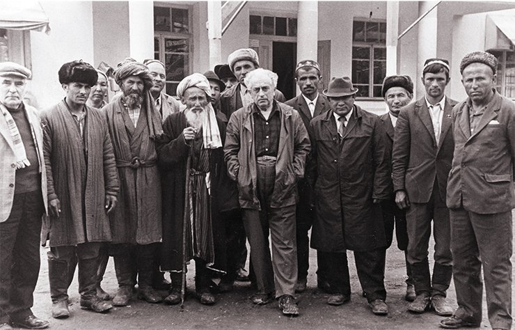 Deputy Academic Director, head of the Radiation Genetics Laboratory of the ICG, Yu. Ya. Kerkis (center) at a sovkhoz sheep farm in Tajikistan, where he was the director during the lysenkovschina years Deputy Academic Director, head of the Radiation Genetics Laboratory of the ICG, Yu. Ya. Kerkis (center) at a sovkhoz sheep farm in Tajikistan, where he was the director during the lysenkovschina years