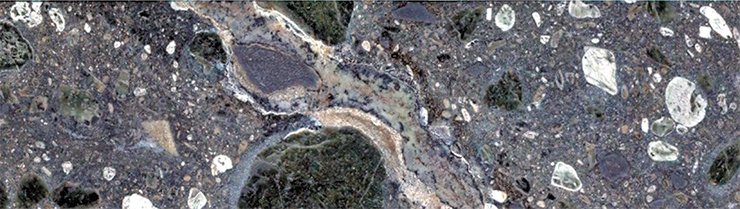 Manchary kimberlites are breccias, that is, rocks of cemented clastics containing minerals typical of kimberlites: olivine, phlogopite, and pyrope 