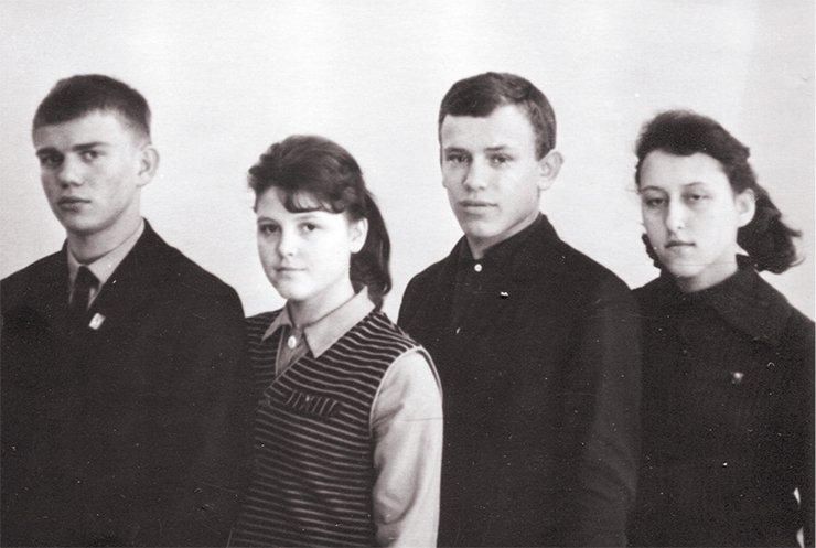 Honor students of the year 1966, school # 85. Minsk Honor students of the year 1966, school # 85. Minsk