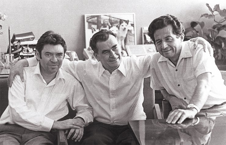 Director D. K. Belyaev (center) and his deputies for science V. K. Shumnyi (left) and R. I. Salganik (right) Director D. K. Belyaev (center) and his deputies for science V. K. Shumnyi (left) and R. I. Salganik (right)