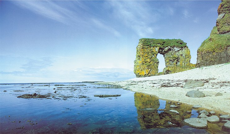 Steller Arch. Bering Island. Photo by J. Oelker Steller Arch. Bering Island. Photo by J. Oelker