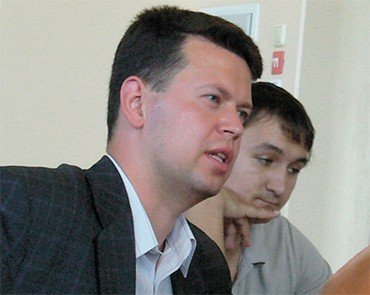 Алексей ЦУРКАН, директор Института по переподготовке и повышению квалификации преподавателей социальных и гуманитарных наук при НГУ, выпускник гуманитарного факультета НГУ