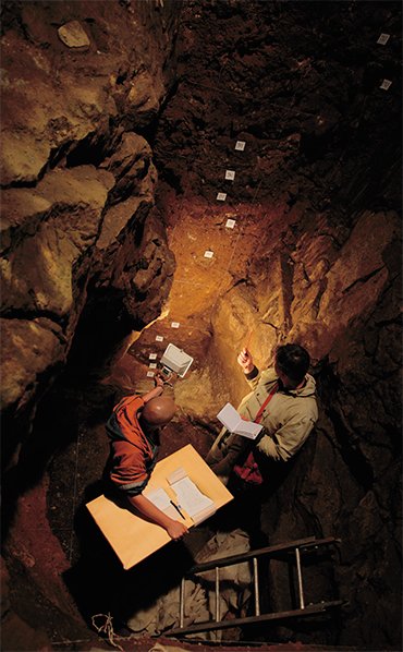 Many-meter-thick deposits in Denisova Cave retain traces of man’s life from the Middle Paleolithic to Middle Ages