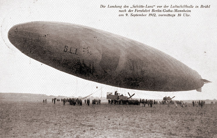 Landing of the SL I airship in Brühl, Germany. 1912. Source: www.rohrhof.eu