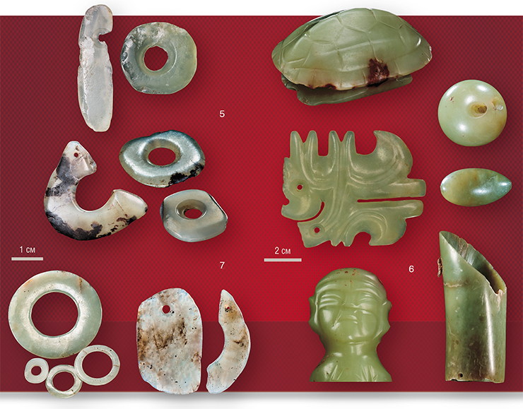 Jade items found on the territory of Northeast China (Dongbei), presented in the chronological order: 1 – Shuangta site, around 10,000 BP; 2 – Xiaonanshan site, 9000 BP; 3 – Xinglongwa culture, 8000–7500 BP; 4 – Houtaomuga site, period 3, around 6500 BP; 5 – top: Houtaomuga site, period 4; bottom: Hamin site, 5500 BP; 6 – Hongshan culture, around 5500 BP; 7 – Ligaotu site, around 4000 BP Jade items found on the territory of Northeast China (Dongbei), presented in the chronological order: 1 – Shuangta site, around 10,000 BP; 2 – Xiaonanshan site, 9000 BP; 3 – Xinglongwa culture, 8000–7500 BP; 4 – Houtaomuga site, period 3, around 6500 BP; 5 – top: Houtaomuga site, period 4; bottom: Hamin site, 5500 BP; 6 – Hongshan culture, around 5500 BP; 7 – Ligaotu site, around 4000 BP